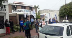 Protesta por despidos en Agricultura Familiar de San Luis