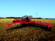 Nueva sembradora argentina de pliegue frontal y alta tecnología