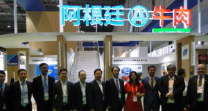 Buenos negocios, más acuerdos y precios interesantes en la CIIE de China