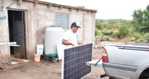 Este año continuará la entrega de equipos de energía solar