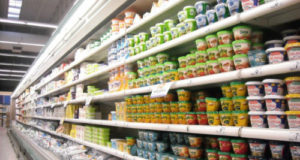 la venta de lácteos en los súper cayó 12.5% en diciembre
