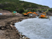 San Luis: ya recuperaron 10 hectáreas y nivelaron más de mil metros de costa del dique Cruz de Piedra