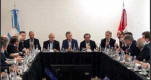 Sojeros discutirán con Dujovne la baja de retenciones