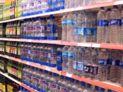Sigue en picada el consumo en hipermercados: 7% en abril