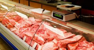 Chiesa reaviva una polémica sobre el consumo interno de carne