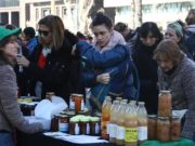 Plaza de Mayo fue una gran feria en el «Alimentazo»