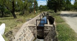 San Luis: limpieza y relevamiento del sistema de canales de riego entre San Felipe y Concarán