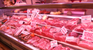 El consumo de carne vacuna sigue en baja: -7 kilos en lo que va del año