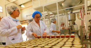 Semana de producción de dulce en la planta piloto de la FICA
