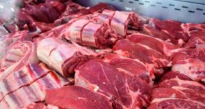 La carne vacuna aumentó casi 10% en noviembre, el pollo 5% y el cerdo 5,4%
