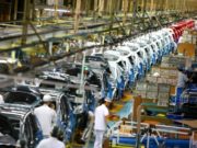 La industria siguió con marcha atrás durante octubre