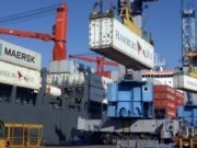 La crisis permitió un dato positivo: superávit comercial