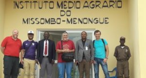 La Facultad de Ingeniería y Ciencias Agropecuarias de San Luis instala un laboratorio en Angola