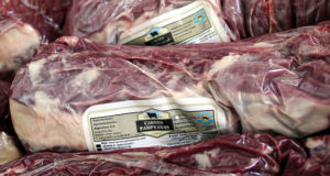 Llegan 98 rabinos israelíes para garantizar la exportación de carne kosher