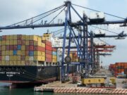 El Gobierno impulsará exportaciones, afirmó Solá al sector agroindustrial