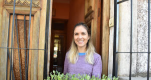 Sol Puntano comenzó con la entrega de las 500 bandejas hortícolas pedidas en mayo