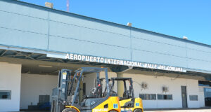 Acondicionan el aeropuerto Valle del Conlara como centro de transferencia de cargas del norte provincial