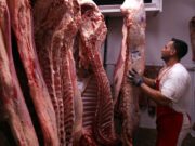 Los cortes que compra China cayeron más de US$ 1.000 la tonelada