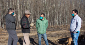 El Ministerio de Producción realizó una nueva entrega de reproductores porcinos a pequeños productores