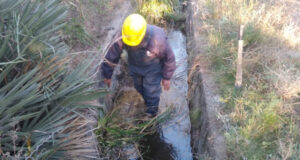San Luis Agua limpió el canal que provee al acueducto San Miguel Balcarce