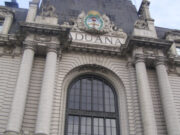 Por fuga y evasión, la Aduana reinstala valores de referencia