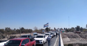 Camionetazo de productores mendocinos en Desaguadero