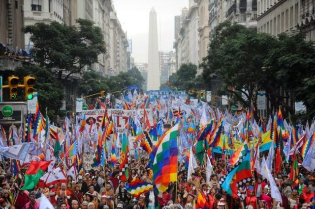 12 - 10 - marcha de los pueblos originarios