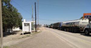 San Luis atribuye a Mendoza las demoras para cruzar el Arco de Desaguadero