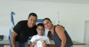 Premian a un niño de Villa Mercedes en el concurso literario “El ambiente en tus manos”