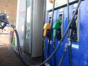La venta de combustibles cayó un 17% interanual en noviembre