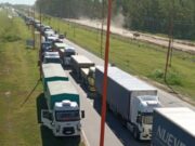En medio de la protesta, se acordó un aumento de 22,5% de la tarifa de fletes para granos