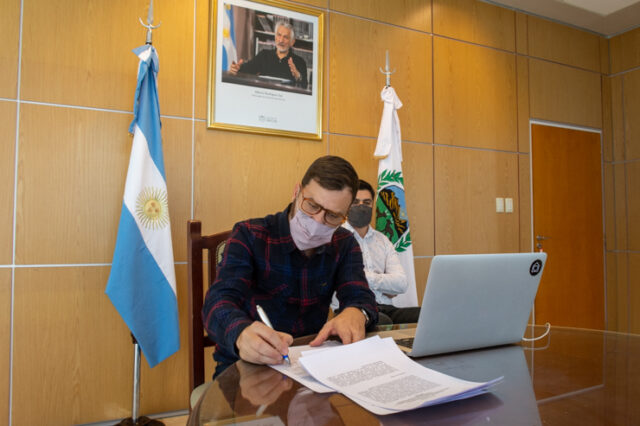 Firma-Convenio-Agencia-2