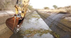 San Luis: finalizó la limpieza del canal Paso de las Carretas