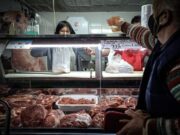 Durante el cierre de las exportaciones, el precio de la carne subió más que el resto de los alimentos