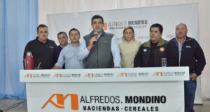 En su primer remate televisado desde Villa Mercedes, Mondino subastó 10 mil cabezas