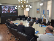 Domínguez analizó la cadena ganadera junto a rectores de universidades y decanos de facultades de Veterinaria del país