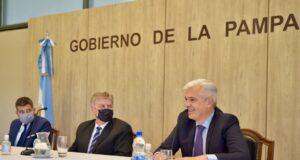 Domínguez firmó acuerdos con el gobernador Ziliotto y se reunió con el sector ganadero de La Pampa