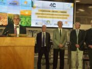 Las cuatro cadenas agroindustriales le reclamaron a Domínguez que baje las retenciones