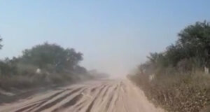 Familias de la zona de Fraga vuelven a reclamar por el peligroso estado de la ruta A 27 Norte