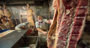 ¿Por qué CICCRA advierte que no habrá fin a la comercialización de carnes en medias reses?