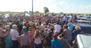 “Paso al costado”: 36 rurales rechazan un posible encuentro entre CRA y el ministro Domínguez