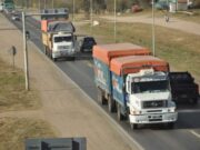 Evaluarán las emisiones de gases en el transporte de carga