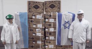 Salió de Villa Mercedes la primera exportación de carne vacuna con hueso a Israel