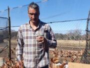 Curso sobre producción de huevos a campo en el INTA San Luis