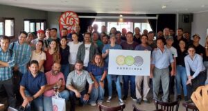 Presentaron nuevos materiales de girasol durante una jornada en Villa Mercedes