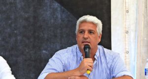 «Legislar con miedo»: para aplicar agroquímicos piden hasta 5000 metros en Argentina vs. 20 metros máximo en Europa o Estados Unidos