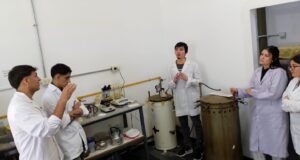 Laboratorio de Microbiología Aplicada: un pilar científico con impacto educativo, productivo y social