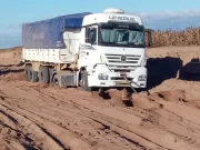 Cansados de esperar: productores invierten más de $11 millones para arreglar una ruta abandonada