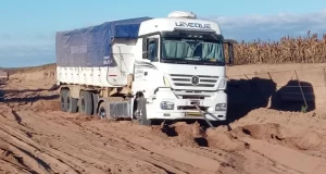 Cansados de esperar: productores invierten más de $11 millones para arreglar una ruta abandonada