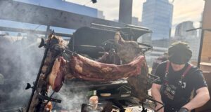Braford inauguró su espacio gastronómico en la Expo Rural 2025 con identidad, fuego y sabor